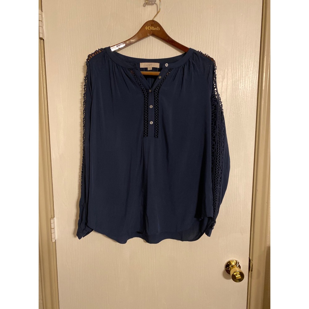 Loft Womens XS Navy Blue Crochet Lace Trim Henley Blouse Long Sleeve Rayon 0673